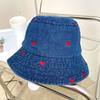 Sombrero de pescador de mezclilla con bordado de corazón rojo estilo japonés para mujer, sombrero de lavabo estilo Harajuku vintage estilo Hong Kong, sombrero parasol estilo coreano para primavera y verano, sombrero de cubo