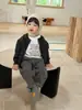 Ropa para Bebé Niño Otoño 2026 Nuevo Estilo Coreano Ropa Infantil Conjunto de Otoño para Niños Cárdigan de Punto y Pantalones a Rayas