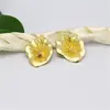 Accesorios de joyería DIY, venta al por mayor, colgante de flor con efecto esmerilado de cobre puro, accesorios para el cabello, tocado, pendientes