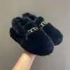 Nuevos Zapatos Planos Peludos 2025 para Mujer, Nuevo Gorro de Terciopelo Cálido de Otoño e Invierno, Zapatos de Algodón para Usar al Aire Libre