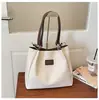 La popular bolsa grande para mujer de este año 2025 nueva moda lujo ligero alta calidad asequible hombro commuter tote bag