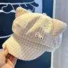 Boina marrom para mulheres, novo modelo outono/inverno 2026, couro retrô versátil, afina o rosto, estilo britânico chapéu octogonal newsboy