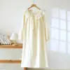Vestido de Manga Larga para Mujer de Primavera y Otoño, Bata de Noche de Algodón Puro Doble Capa de Gasa para el Hogar, Ropa de Dormir Linda de Corteholgado para Niñas Jóvenes