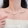 Colar de Prata com Flores de Pérolas, Estilo Coreano, Fresco e Discreto, Simples e Versátil, Moderno para o Dia a Dia, Design Exclusivo de Nicho, Corrente para Clavícula