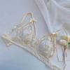Ropa interior sexy de malla de encaje ultrafino con bordado francés, sujetador de copa triangular con realce de pecho pequeño y antiflacidez Pure Wish