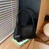 Bolsa de Ombro com Acabamento de Luxo, Luxo Leve, Padrão Trançado Francês de Nicho, Grande Capacidade, Bolsa de Ombro Feminina Vintage para o Dia a Dia