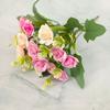 Ramo de simulación de flores pequeñas con 5 tenedores, rosas pequeñas, decoración de ingeniería para hotel y hogar, flores de seda falsas, fábrica al por mayor