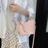 Nicho de Comércio Exterior Bolsas Femininas 2026 Nova Moda Super Popular Bolsa de Ombro para o Trabalho e Trajeto Bolsa Transversal Tipo Saco de Alta Qualidade