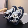 Sandálias Esportivas Infantis 2026 Verão Novo Estilo Sapatos de Praia Outdoor da Moda para Meninos Sandálias Aquáticas para Meninas Sapatos de Vadeio
