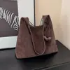 Bolsa de Grande Capacidade para Mulheres 2025 Inverno Novo Estilo Casual Ombro Axila Bolsa Moderna Retrô Bolsa Tote para o Dia a Dia