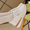 Zapatos para Mujer que Aumentan la Altura 2026, Zapatos para Madre, Planos Versátiles para el Día a Día, Zapatos Pequeños de Cuero Ligeros para Invierno, Antideslizantes y Resistentes a las Manchas, Zapatos Deportivos