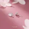 Conjunto de Brincos Studs de Prata 925 Trevo de Quatro Folhas Studs para Cartilagem da Orelha Nicho High-End Vendedor Quente de Ano Novo Brincos Versáteis para Outono e Inverno