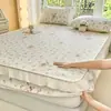 2026 Nova Classe A 200g Espessado Leite Fleece Renda Lençol de Elástico Estilo Coreano Estampado Acolchoado Roupa de Cama Protetor de Colchão