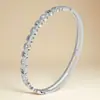 Pulseira Elegante de Titânio com Numerais Romanos e Pedras Preciosas, Estilo Europeu e Americano, para Mulheres, Nicho de Luxo Leve, Pulseira de Alta Qualidade com Pedras Preciosas