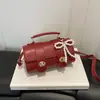 Versátil Bolso Nuevo para Mujer 2026 Nueva Moda Estilo Retro Bolso de Mano Cuadrado Pequeño con Acabado de Alta Gama, Bolso de Hombro y Cruzado