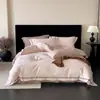 Conjunto de cama de jacquard de algodão acetinado de luxo e alta qualidade, com quatro peças: lençol de cima, capa de edredom, lençol com elástico e acessórios de cama, tudo 100% algodão.