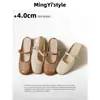 Mules com Design Patchwork Estilo Retrô Tecido Aumento de Altura Bico Fechado para Mulheres 2026 Nova Coleção Primavera/Verão Estilo Inspirado em Chanel