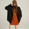 Falda Corta Estilo Coreano Gris Oscuro Ajustada al Cuerpo para Mujer Otoño 2026 Nueva de Cintura Alta Adelgazante Favorecedora de la Figura Falda de Línea A Anti-Exposición