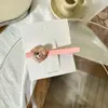 Pinza para el Cabello de Pato con Forma de Corazón Pintada con Spray de Colores y Pedrería Estilo Coreano, Accesorio para el Cabello Versátil Dulce y Lindo para Flequillos Laterales de Mujer