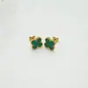 Aretes de Acero de Titanio de 13 mm que No se Desvanecen con Forma de Trébol de Cuatro Hojas Aretes Clásicos de Trébol de Cuatro Hojas Electrochapado al Vacío en Horno de 18 Quilates Sin Desvanecimiento