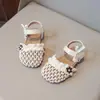 Sandálias Trançadas Fechadas para Meninas, Sapatos de Princesa Estilo Pastoral Infantil, Novos Sapatos Individuais Estilosos de Verão 2026 para Bebês Meninas