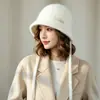 Sombrero de pescador de lana para mujer, engrosado para abrigar en otoño e invierno, hace que la cara se vea más pequeña, adecuado para cabezas de mayor tamaño, diseño versátil de punto con cordones
