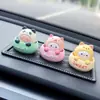 Enfeites Criativos Fofos de Animais com Cabeça que Mexe para Carro Desenhos Animados Animais de Estimação Fofos Acessórios de Interior de Carro Enfeites Decorativos para Console Central de Carro Feminino