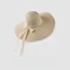 Chapéu de Palha Novo Estilo de Verão com Laço e Aba Larga para Mulheres, Proteção Solar e Sombra, Chapéu de Praia, Chapéu de Sol Moderno com Franjas