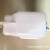 Adecuado para Geely Freedom Ship Botella pulverizadora Limpiaparabrisas Botella pulverizadora con motor Pulverizador de cristal