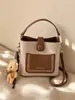 Bolso de mano retro de otoño e invierno, estilo nicho con correa ancha para mujer, nuevo y moderno 2024, versátil bolso de hombro/bandolera
