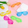 Venta al por mayor Transfronterizo Mismo Estilo Celebridad de Internet Gafas de Cumpleaños Adulto Niños Fiesta de Cumpleaños Gafas Paquete de Regalo de Cumpleaños A juego