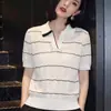 Nuevo Estilo Verano 2026 Lujo Ligero Rayas Cuello Polo Top de Punto para Mujer, Manga Corta Versátil Calado Camiseta, Tallas Grandes, Uso Diario