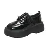 Zapatos de Cuero Pequeños de Plataforma de Música Cortos para Mujer Primavera 2024 Nuevos de Combinación Versátil Estilo Británico Retro con Cordones Zapatos de Capa Única