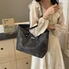 Bolso Tote de Gran Capacidad de Moda Estilo Coreano Bolso de Viaje de Moda Bolso de Hombro Versátil Nuevo de Verano 2025 para Mujer