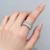 Anel de Amor Exquisito de Luxo Leve de Alta Qualidade para Mulheres com Design de Nicho Anel Aberto na Ponta do Dedo Nova Moda Fashionável Anel Personalizado