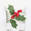 Cuentas de bayas de espuma artificial fruta roja aguja de pino guirnalda hecha a mano DIY material decoración navideña esquejes de árbol de Navidad