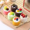 Adesivo de Geladeira para Bolo Pequeno em Forma de Coração com Simulação de Amassar PU Decorações de Geladeira para Bolo Mousse com Creme de Coco Triturado