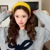 Faixa de cabelo larga estilo coreano com esponja encaracolada para mulheres, outono/inverno, que aumenta a altura, projetada para levantar o topo da cabeça, acessório de cabelo estiloso e versátil