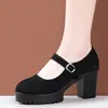 Zapatos de tela nuevos modelo 2026, suela blanda, cómodos, de tacón medio, cómodos para estar de pie mucho tiempo, zapatos de trabajo para hotel, zapatos para mamá, zapatos de pasarela para mujer