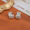 Aretes pequeños cuadrados de perla y circonita de doble cara para usar, diseño único, moda nicho, sentido de alta gama, exquisito broche pequeño para la oreja