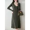 Outono e Inverno Novo Suéter Feminino Gola V Fenda Média Slim Fit Manga Longa Casual Simples Tricô de Lã Pura