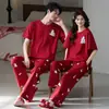 Pijama de Algodón Lycra para Mujer, Rojo Festivo Dibujo Animado de Pareja Manga Corta Pantalón Largo, Conjunto Casual Holgado para Estar en Casa que se Puede Usar Afuera