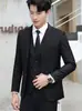 Jaqueta de Terno Business Casual Elegante Masculina Cor Lisa Slim Formal Dois Botões Terno Britânico para Noivo Verão