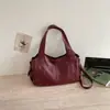 Bolsa tote de cor sólida de alta capacidade para trabalho e deslocamento, bolsa de mão feminina nova e estilosa para o verão de 2026, bolsa de ombro e de mão da moda