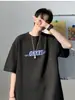 Camiseta Masculina Manga Curta 2026 Chegada Nova de Verão Marca Tendência Estilo Ins Hong Kong Tamanho Grande Casual Solta Camiseta Top Roupa Masculina Verão