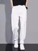 Calça masculina moderna transfronteiriça, estilo coreano, de alta qualidade, com caimento fluido, branca, modelagem solta, afunilada nos tornozelos, adequada para primavera e outono, calça masculina casual