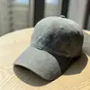 Boné de beisebol macio com aba curva, estilo americano, desgastado, lavado e desbotado, emagrecedor e rejuvenescedor, moderno, bordado, versátil, para mulheres no outono e inverno