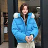 Estilo Novo Inverno 2026 Casaco de Algodão com Capuz e Gola Grande de Pelo, Fashion, Versátil, Simples, Jaqueta de Algodão Quente, Peça de Roupa Externa Simples