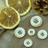 Botones de Resina para Gabardinas Vintage, Botones de Cuatro Agujeros para Sacos, Botones de Resina Florales Mixtos en Stock, Forma Redonda