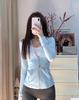 Ropa de Yoga de Alta Calidad con Tejido Cepillado, Cuello Alto, Mangas Largas y Cintura Ajustada, Combinada con una Chaqueta Deportiva para Correr de Ajuste Delgado y Amigable con la Piel